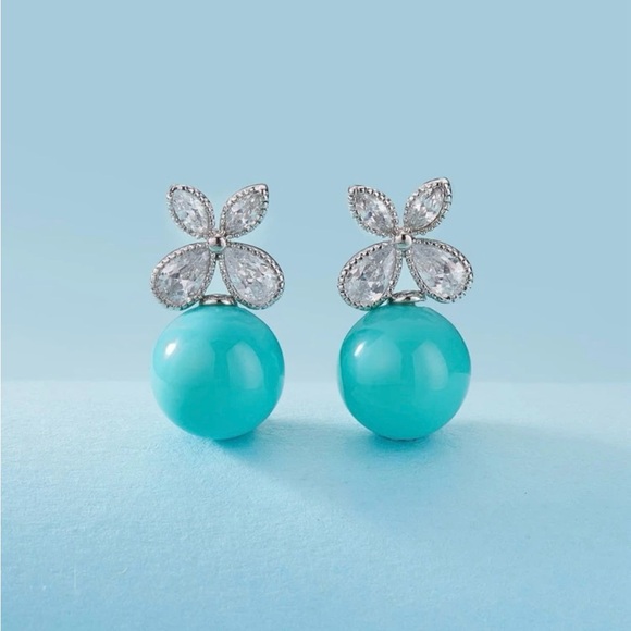 Rhinestone  and tourqoise color Stud Earrings - Picture 2 of 4